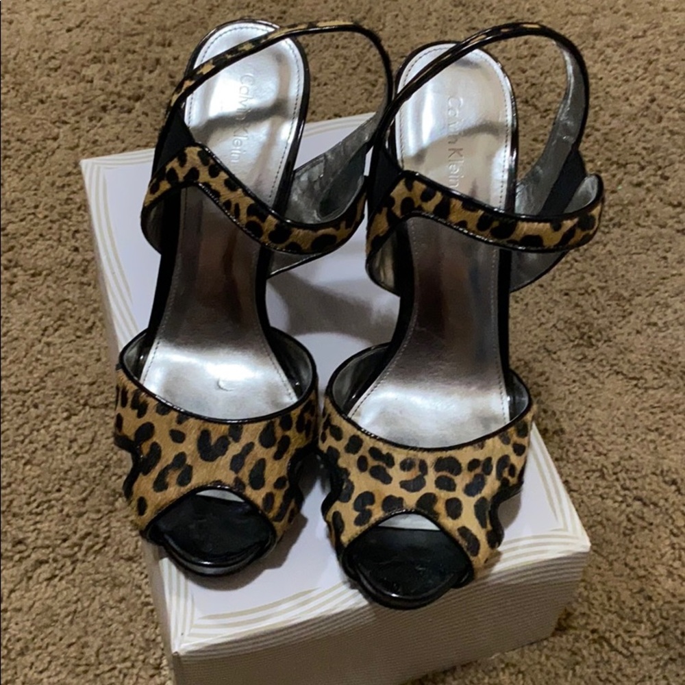 Calvin Klein pumps calf hair cheetah print 8.5M